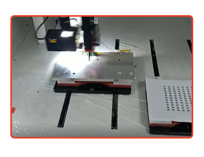智能落地式双工位视觉自动点胶机-鸿展自动化-自动视觉点胶机|灌胶机|螺丝机|焊锡机|自动化设备批发
